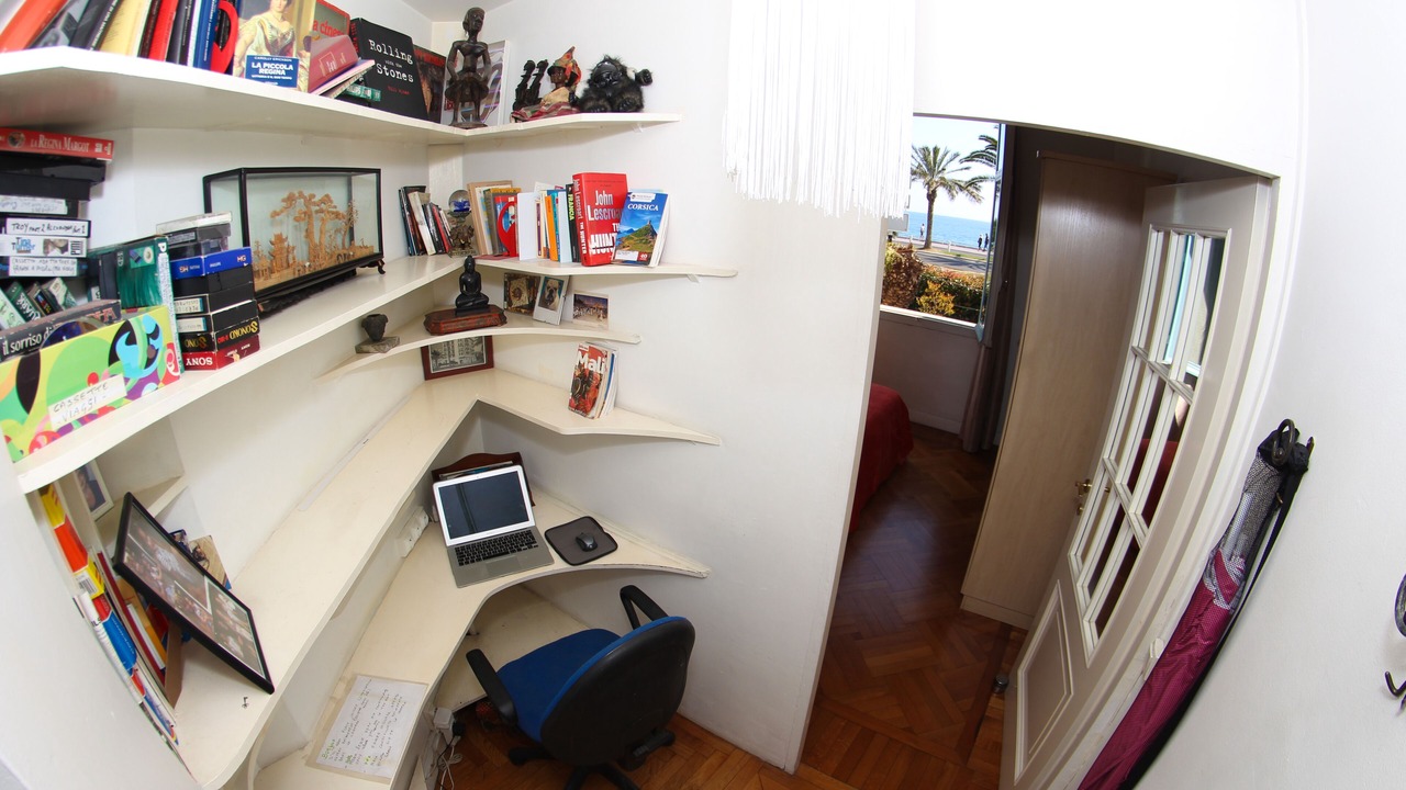 Photo of Bedroom in Nice City Centre