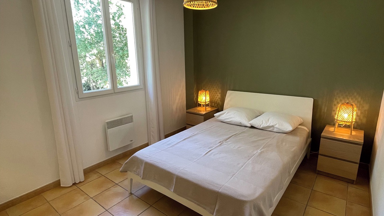 Photo of Bedroom in Bormes-Les-Mimosas