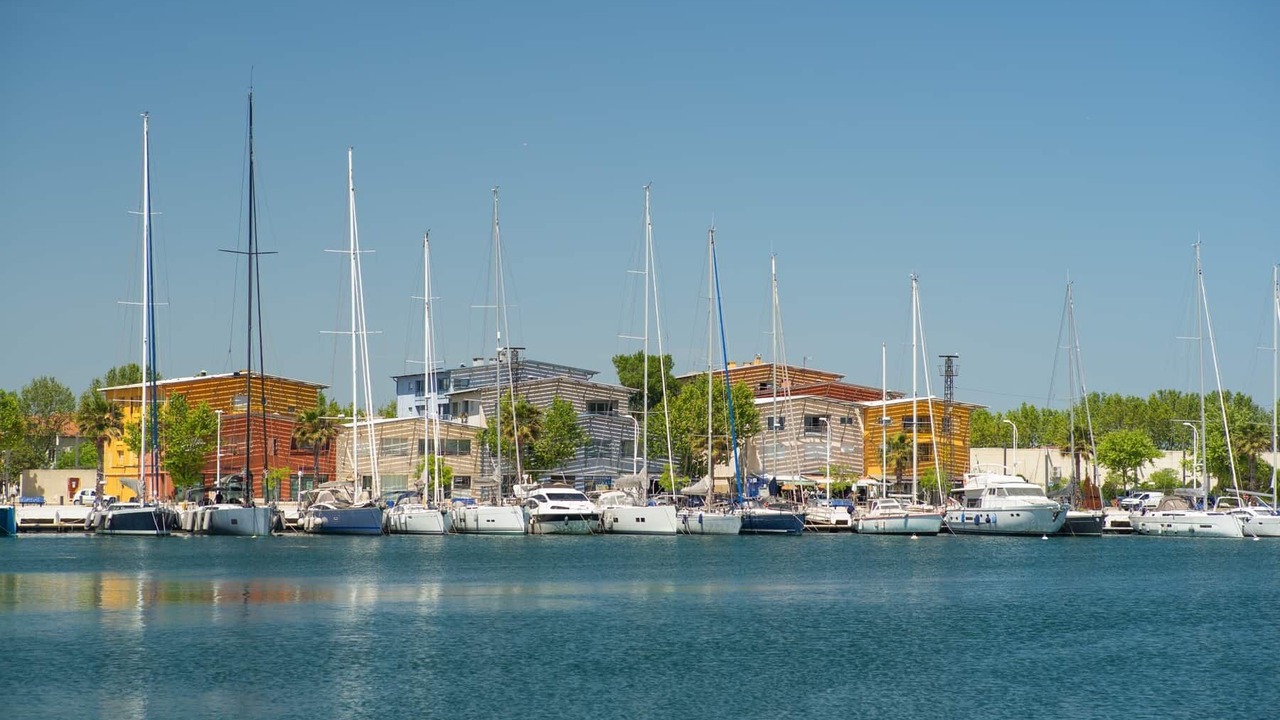 Photo of Others in Port-Saint-Louis-du-Rhone