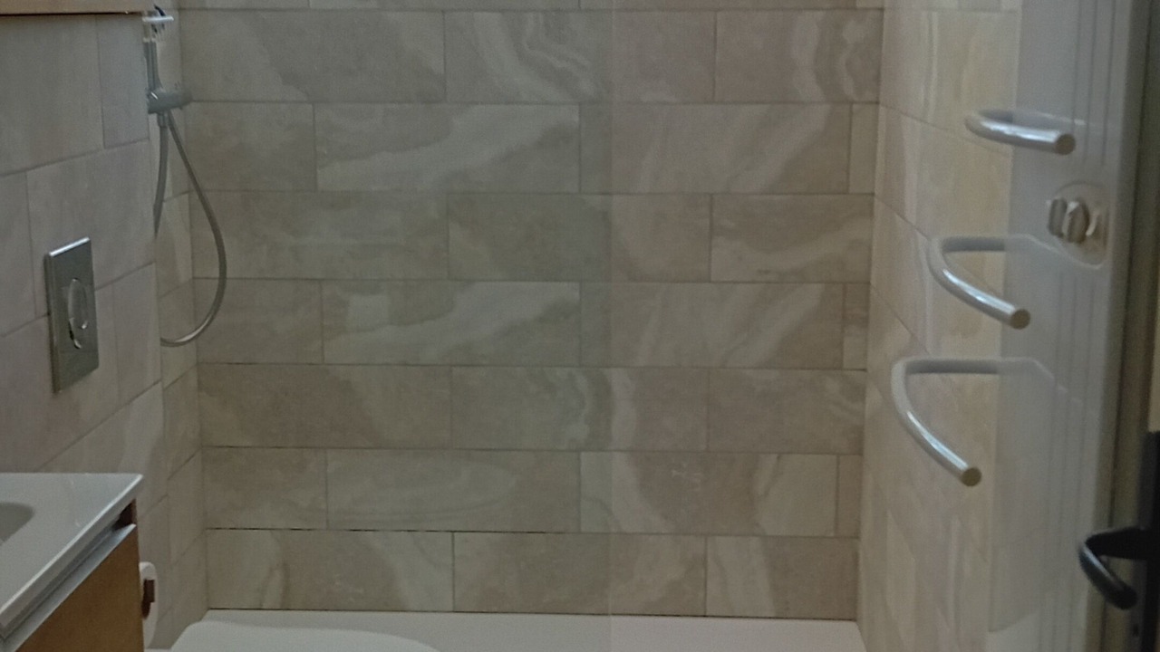 Photo of Bathroom in Roussas