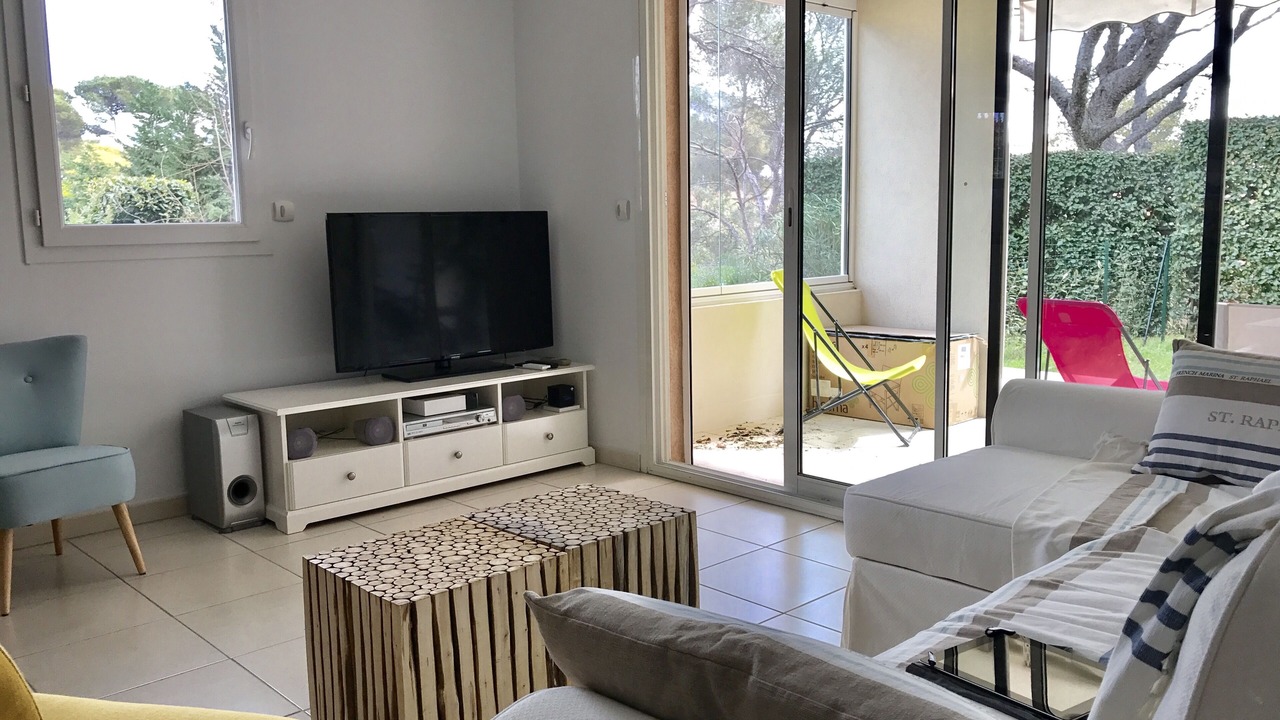 Photo of Livingroom in Boulouris-sur-Mer