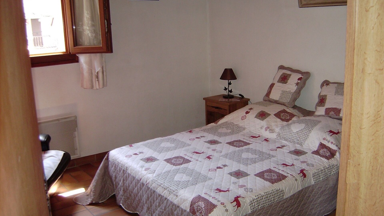 Photo of Bedroom in Saint-Dalmas