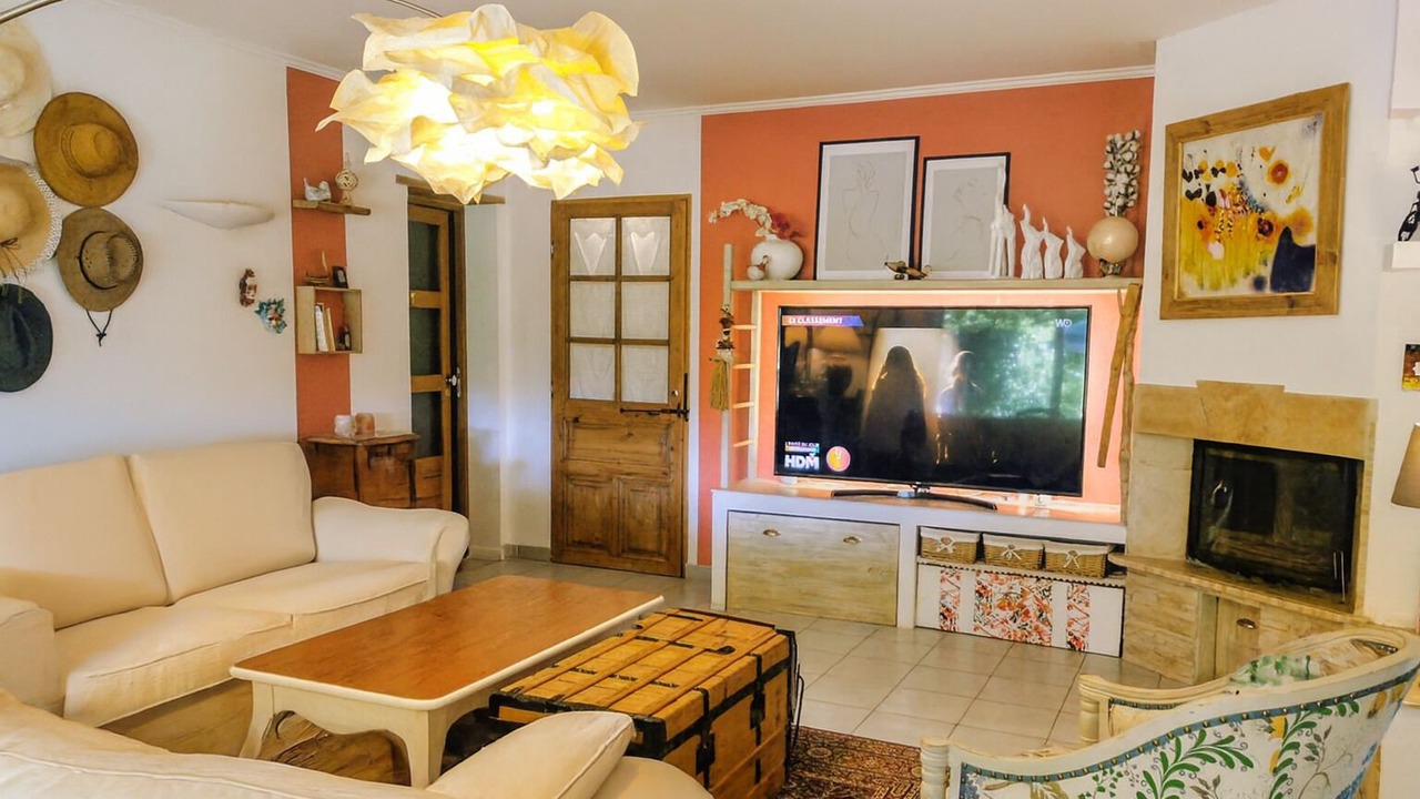 Photo of Livingroom in Bedarrides