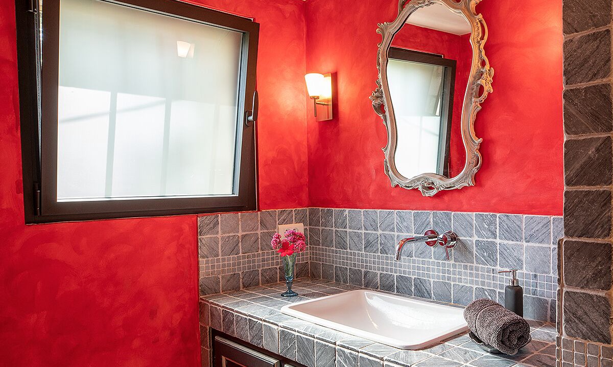 Photo of Bathroom in Menerbes