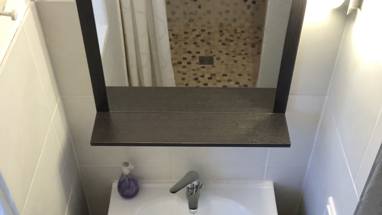 Photo of Bathroom in Entrechaux