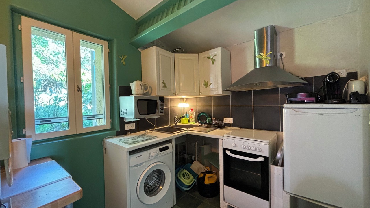 Photo of Kitchen in Entrechaux
