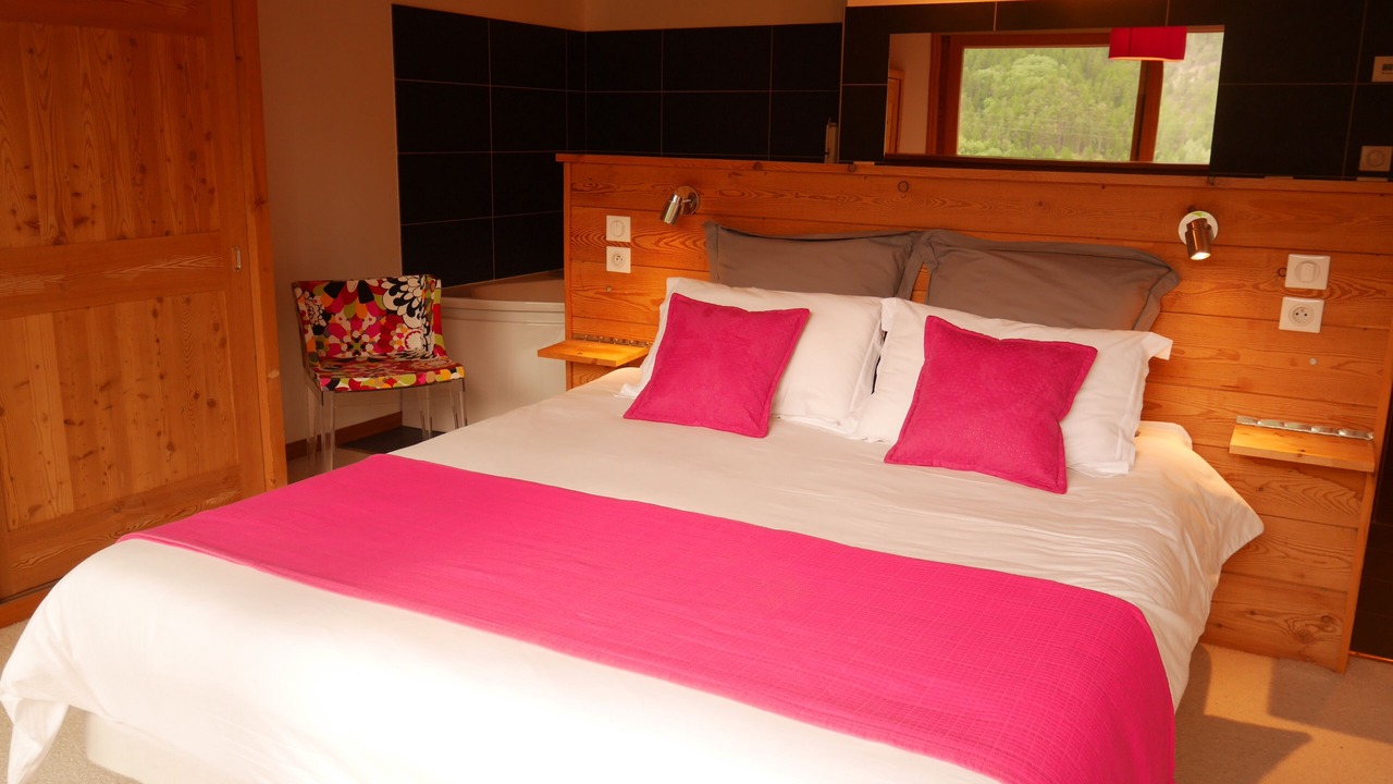 Photo of Bedroom in La Salle-les-Alpes