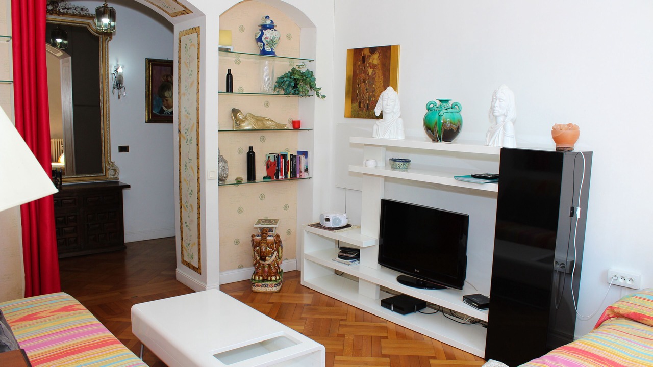 Photo of Bedroom in Nice City Centre