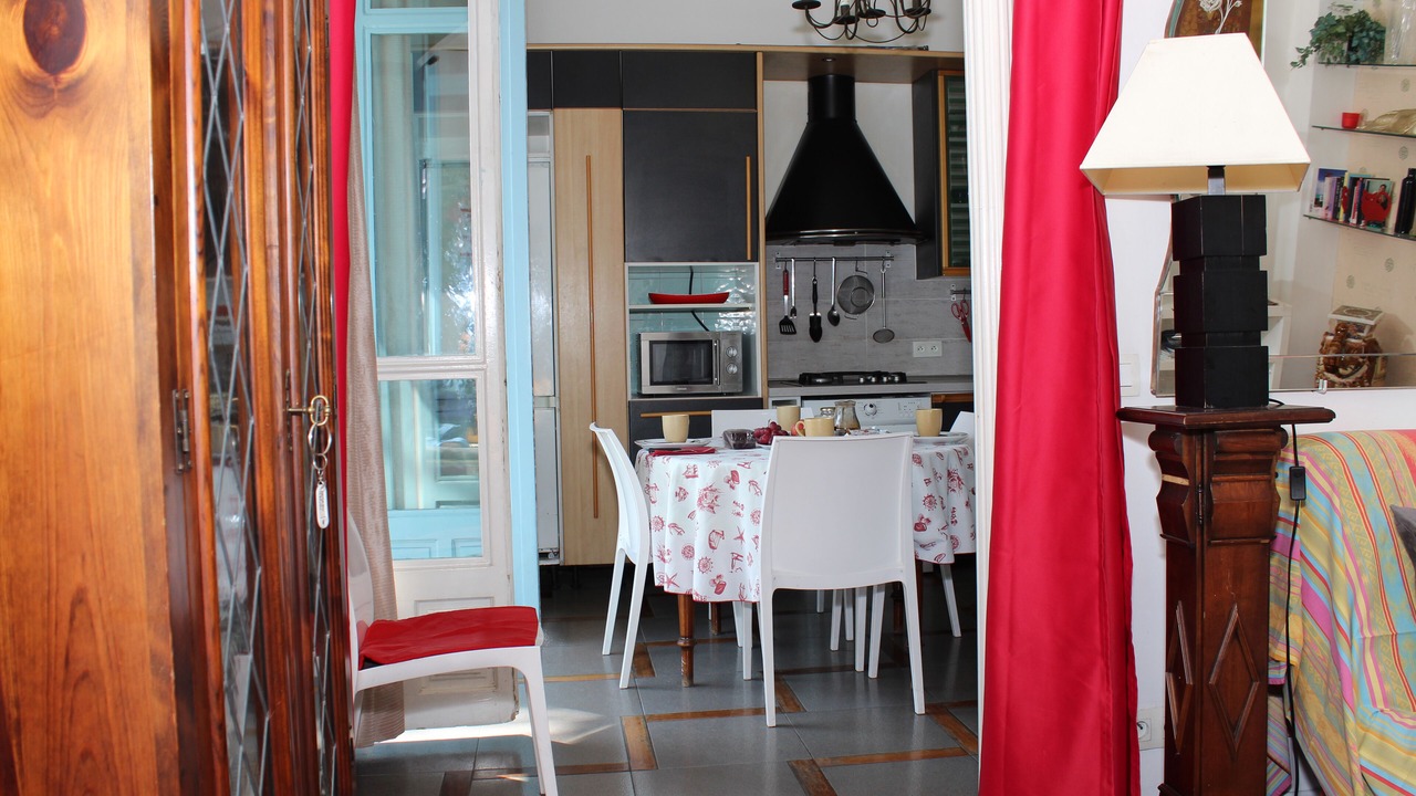 Photo of Bedroom in Nice City Centre