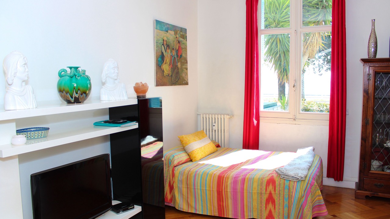 Photo of Bedroom in Nice City Centre