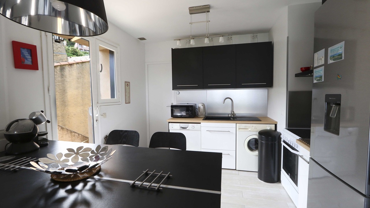 Photo of Kitchen in Cavalaire-sur-Mer