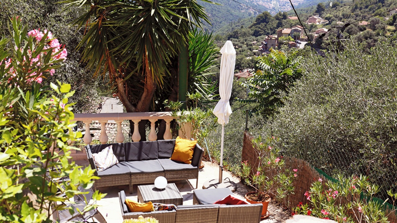 Photo of Patio Balcony in Bendejun