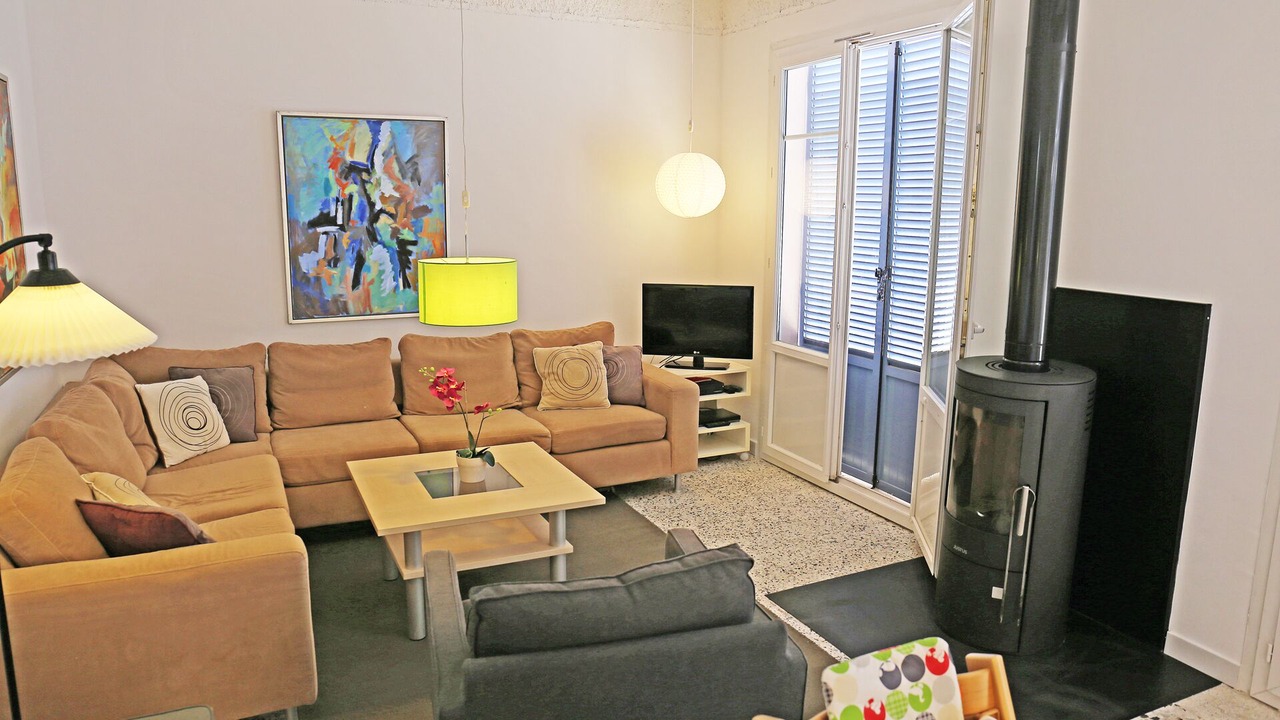 Photo of Livingroom in Bendejun
