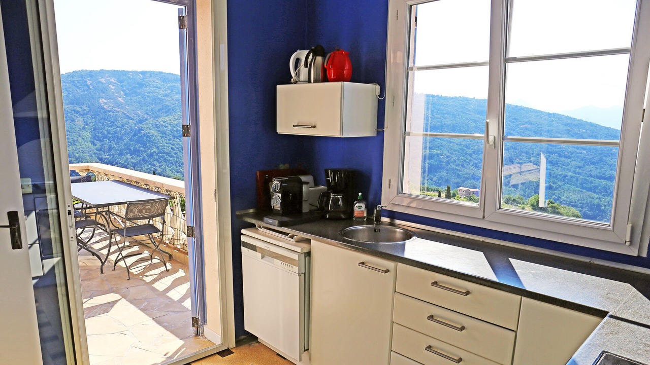 Photo of Kitchen in Bendejun