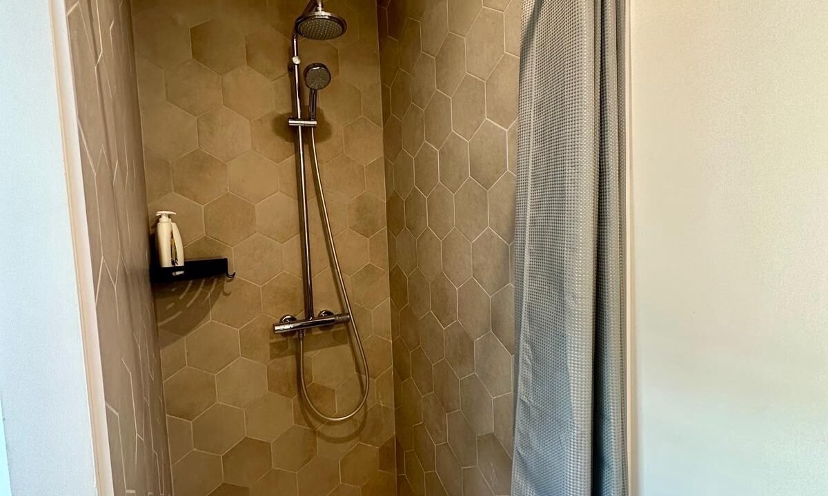 Photo of Bathroom in Castelnau-le-Lez
