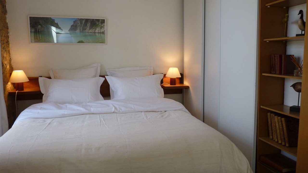Photo of Bedroom in Roucas-Blanc