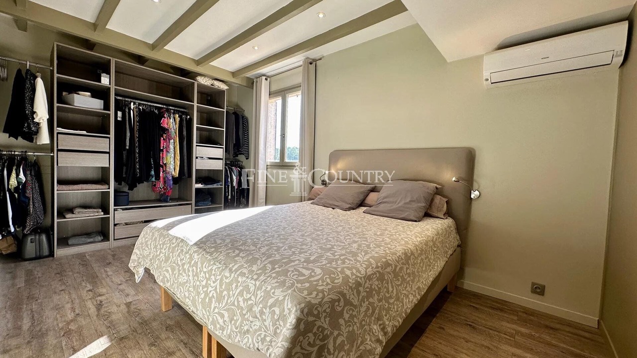 Photo of Bedroom in La Colle-sur-Loup