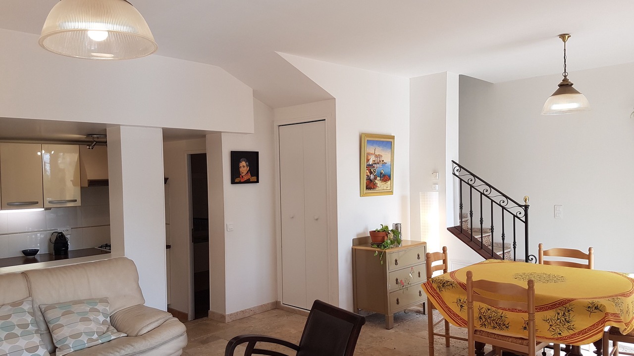 Photo of Livingroom in Eguilles