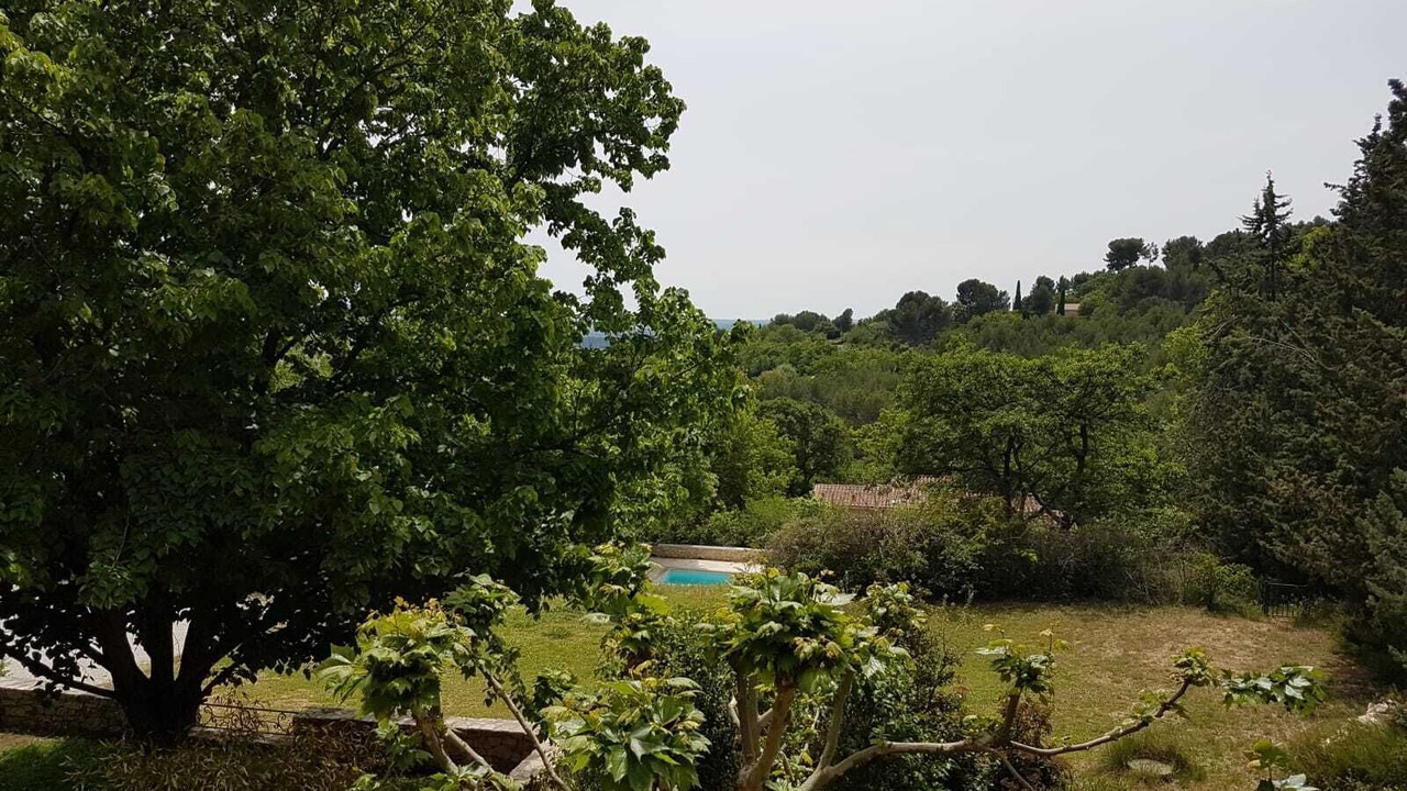 Photo of Outdoor in Eguilles