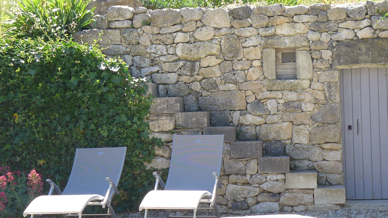 Photo of Patio Balcony in La Garde-Adhemar