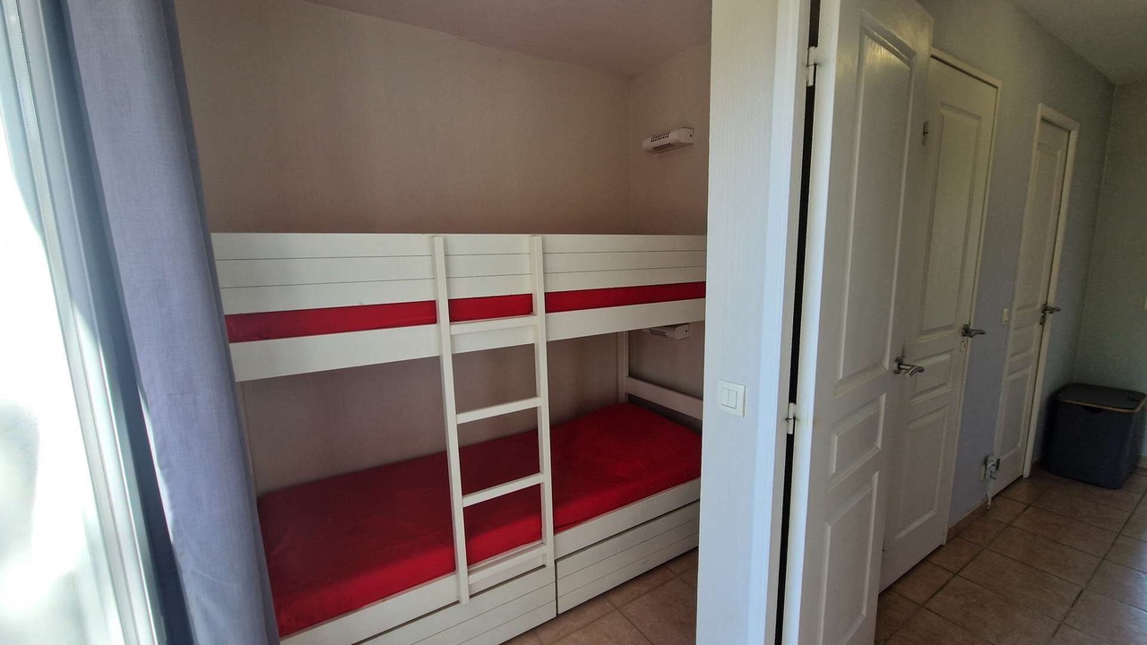 Photo of Bedroom in Giens