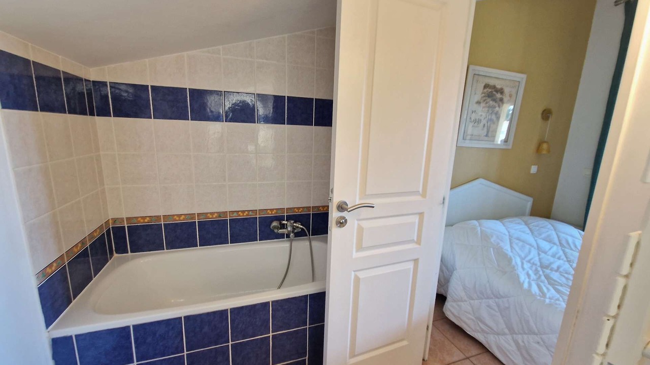 Photo of Bathroom in Giens