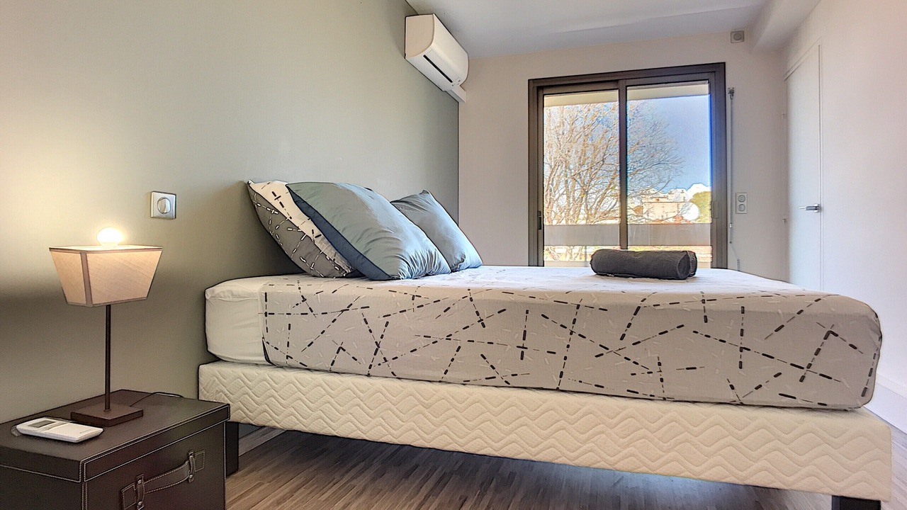 Photo of Bedroom in Cap-d'Antibes