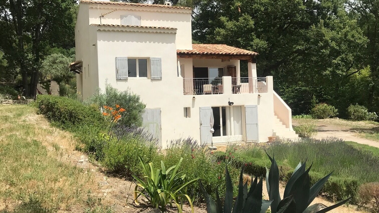 Photo of Outdoor in Eguilles
