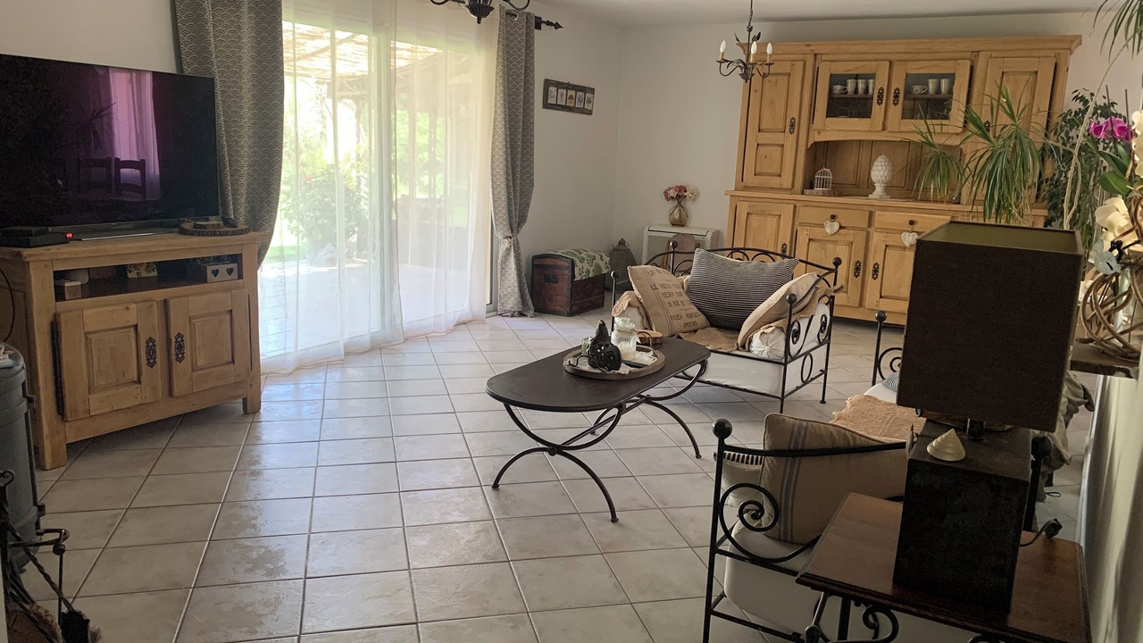 Photo of Livingroom in Saint-Cannat