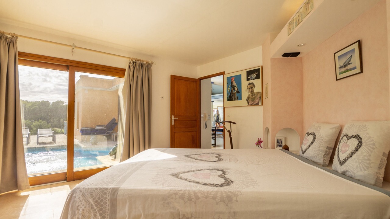 Photo of Bedroom in Giens