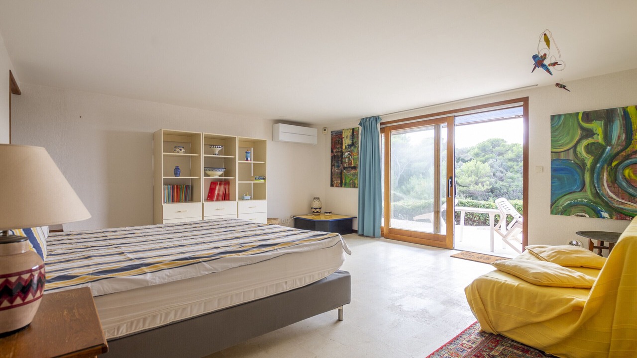 Photo of Bedroom in Giens