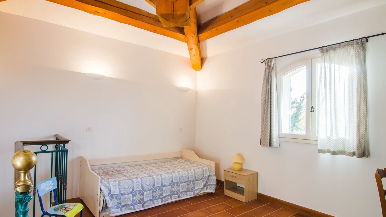 Photo of Bedroom in Malemort-du-Comtat