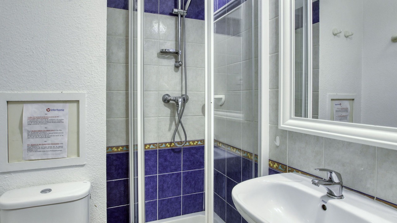 Photo of Bathroom in Six-Fours-les-Plages