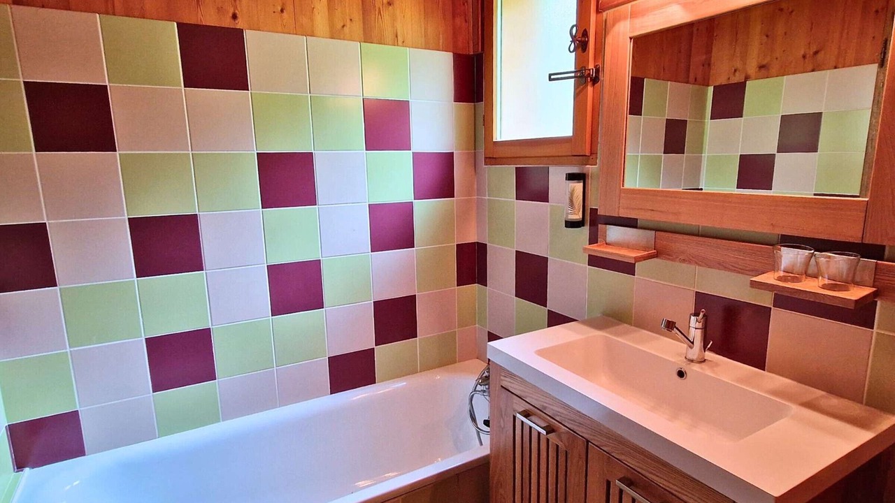 Photo of Bathroom in Saint-Michel-de-Chaillol