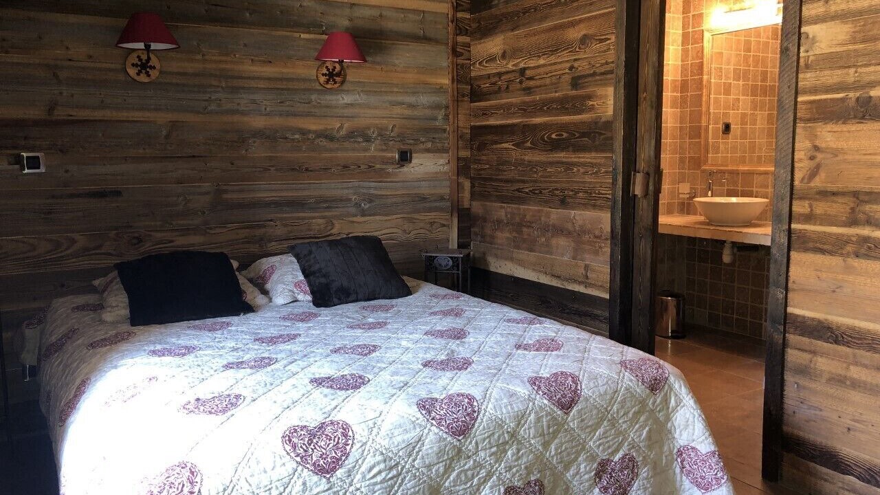 Photo of Bedroom in Montgellafrey