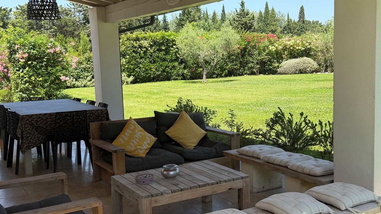 Photo of Outdoor in Eyragues