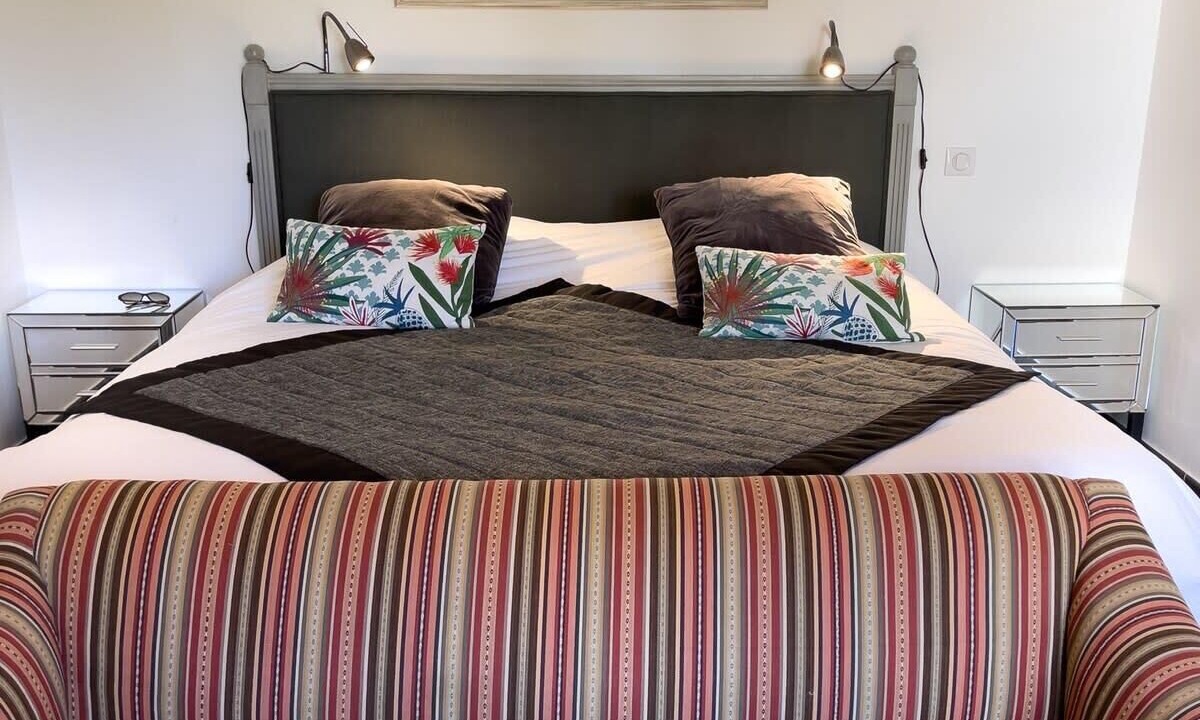 Photo of Bedroom in Pont Royal
