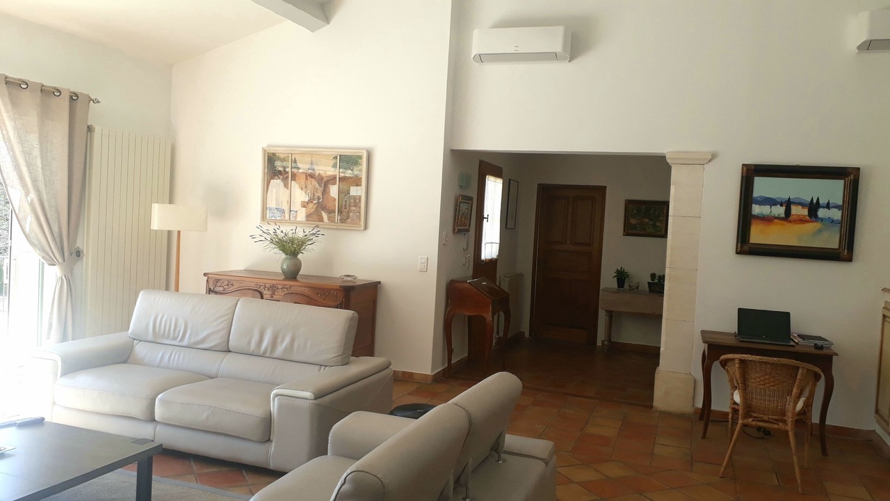 Photo of Livingroom in L'Isle-sur-la-Sorgue