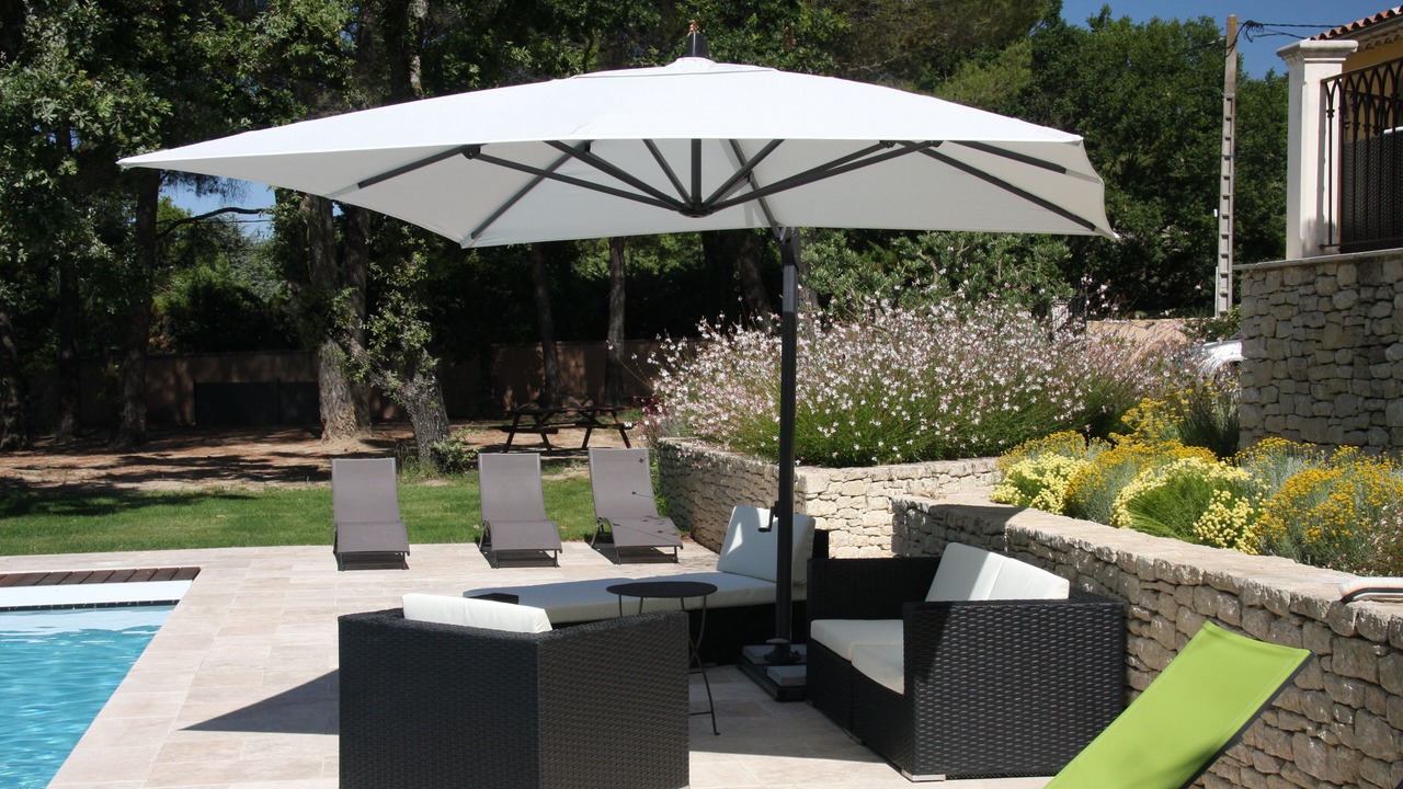 Photo of Patio Balcony in L'Isle-sur-la-Sorgue