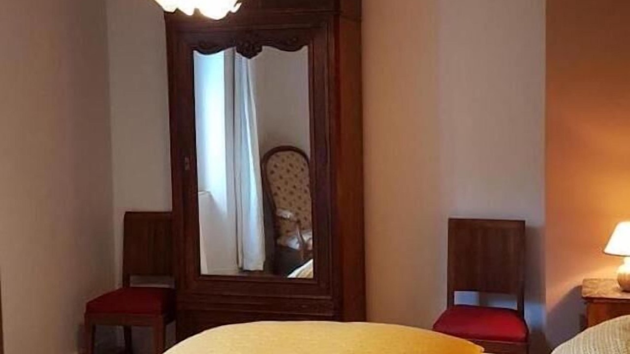 Photo of Bedroom in Saint-Georges-de-Luzencon