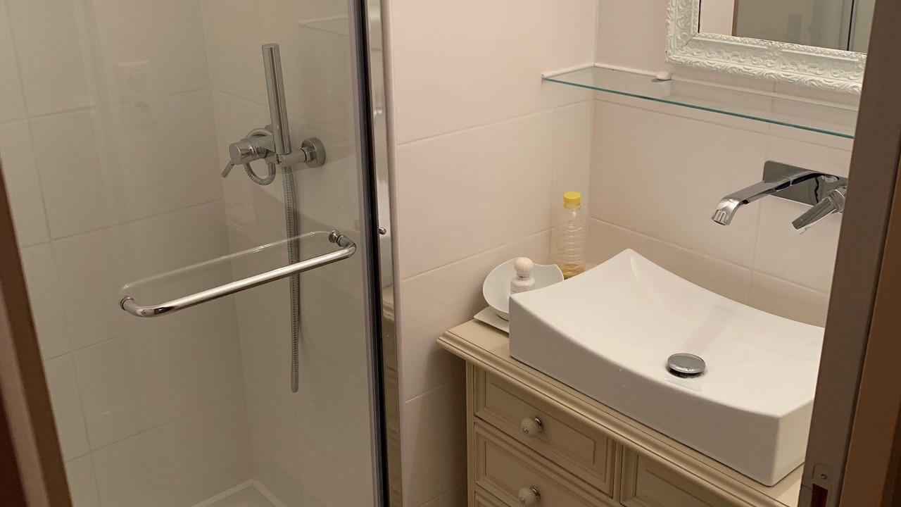Photo of Bathroom in Saint-Georges-de-Luzencon