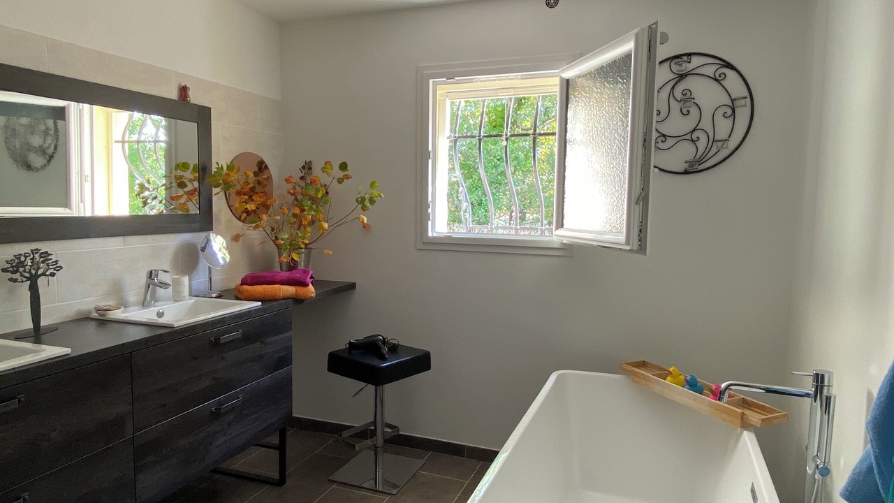 Photo of Bathroom in Valbonne