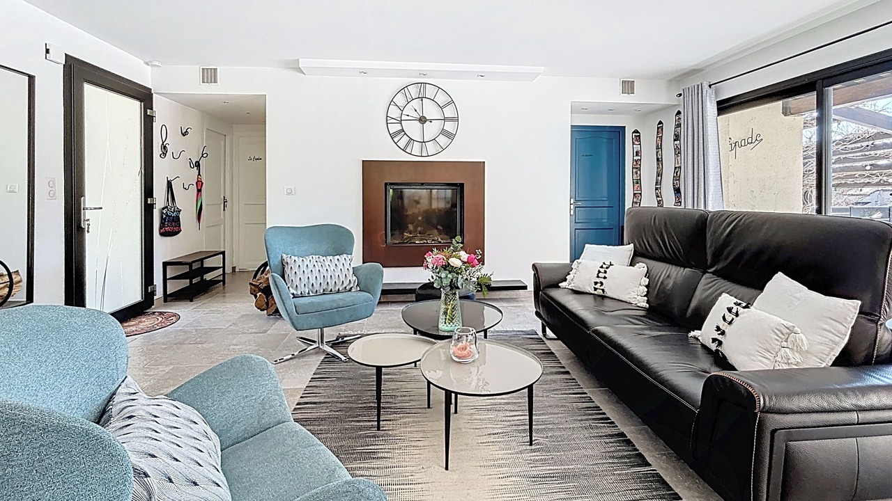 Photo of Livingroom in Valbonne