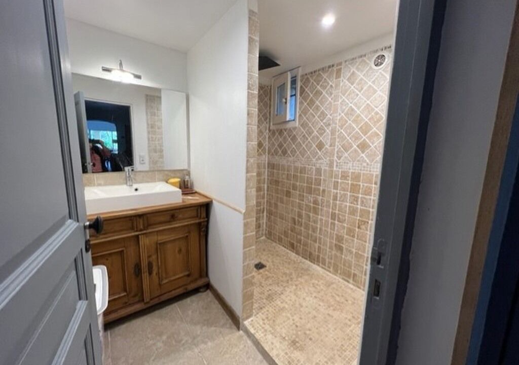 Photo of Bathroom in La Garde