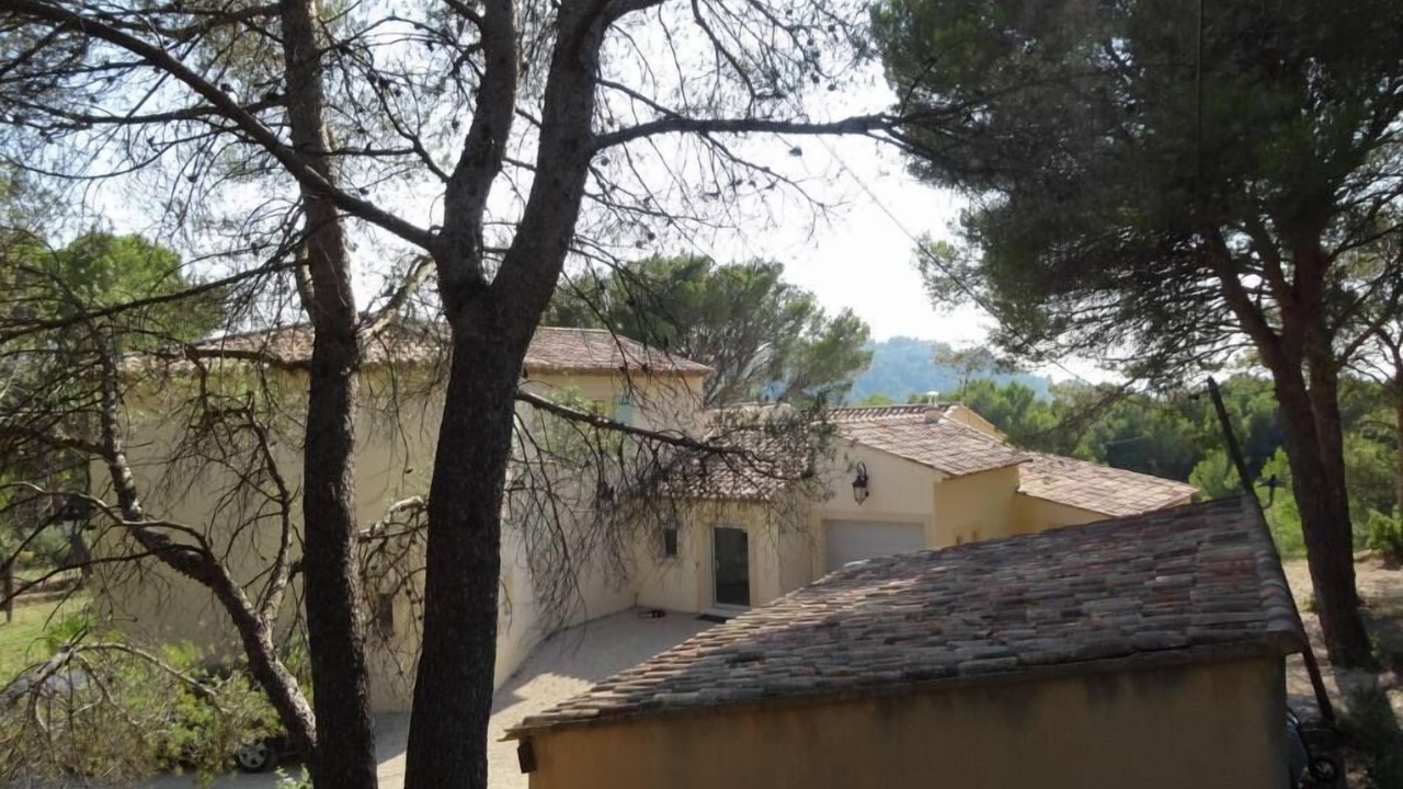 Photo of Outdoor in Ventabren