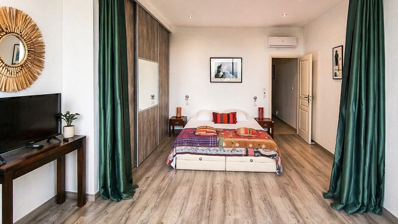 Photo of Bedroom in La Napoule