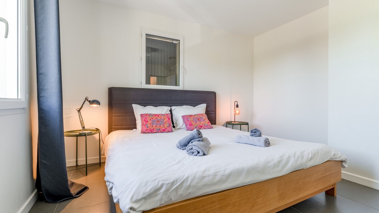 Photo of Bedroom in Entrechaux