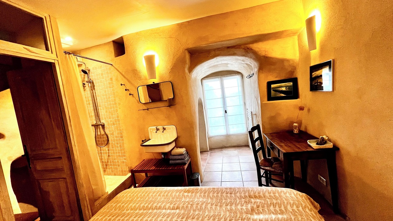 Photo of Bedroom in Sablet
