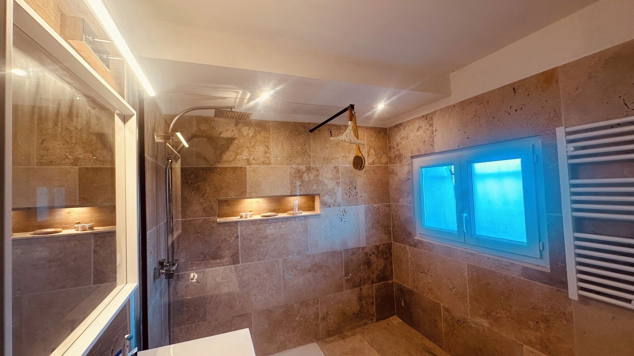 Photo of Bathroom in Senas
