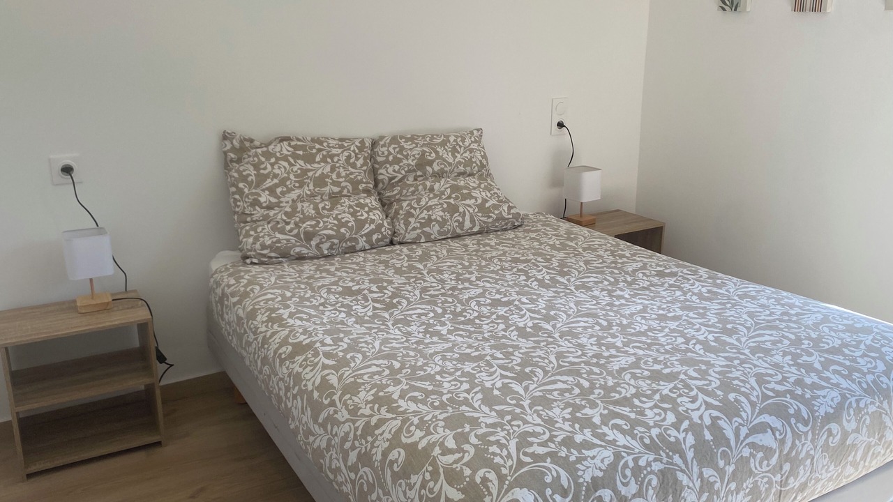 Photo of Bedroom in Biot